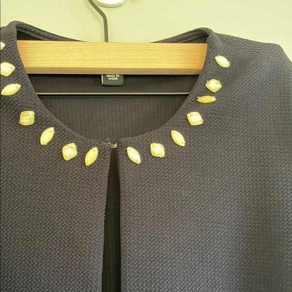 Perceptions Black Sweater with Pearl Details - Picture 4 of 6